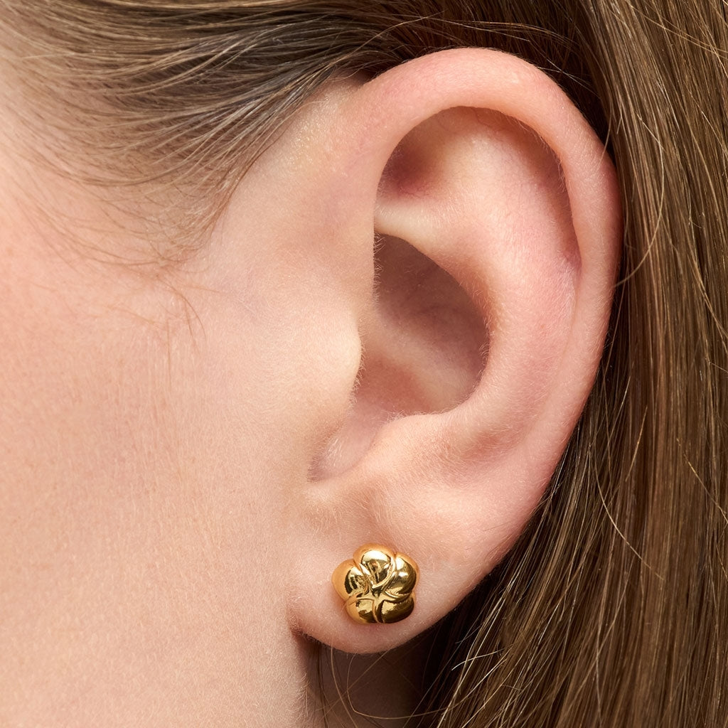 LULU Copenhagen Bloom earring 1 pcs Ear stud, 1 pcs Gold plated