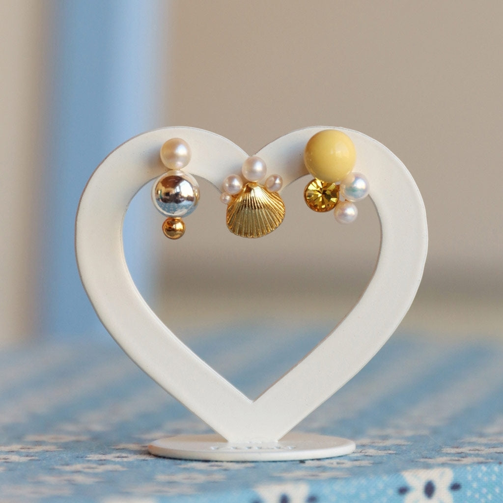 LULU Copenhagen Bouquet Lemon earring 1 pcs Ear stud, 1 pcs Gold plated