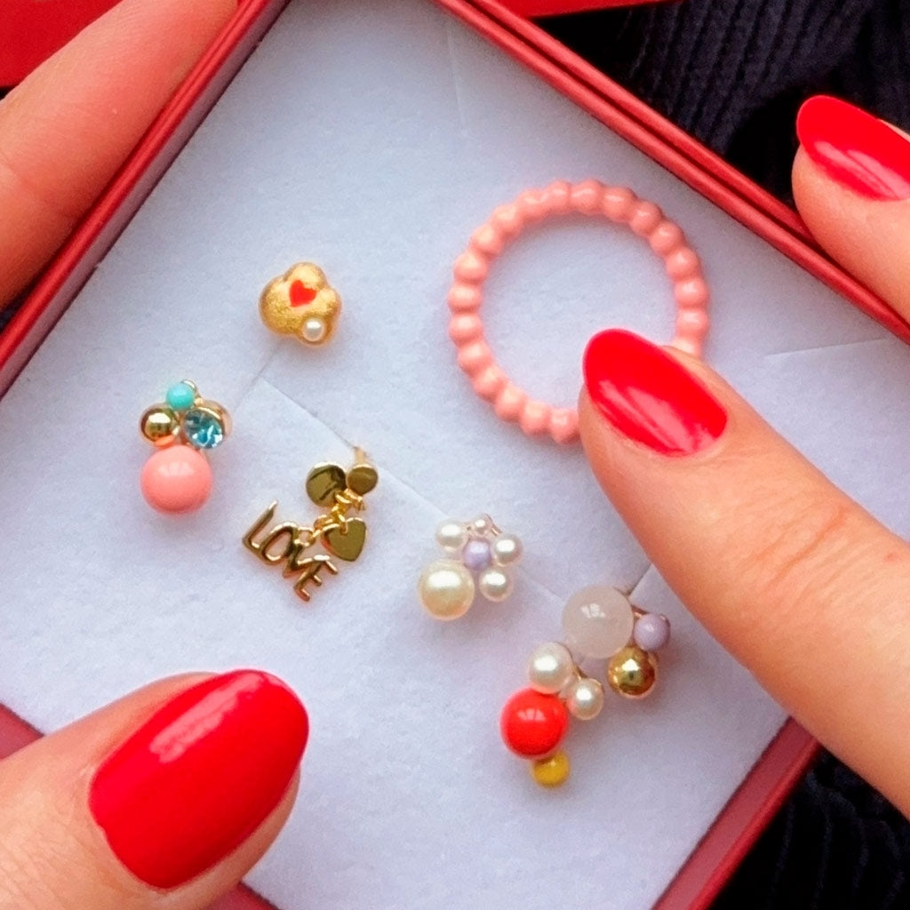 LULU Copenhagen Bouquet Pearls earring 1 pcs Ear stud, 1 pcs Lavender