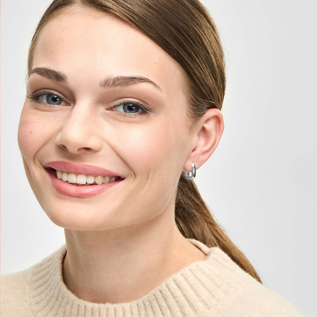 LULU Copenhagen Chunky Square Hoops pair Hoops Silver Plated