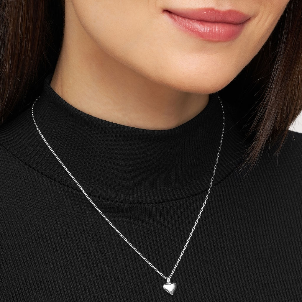 LULU Copenhagen Classic Heart Necklace Necklaces Silver