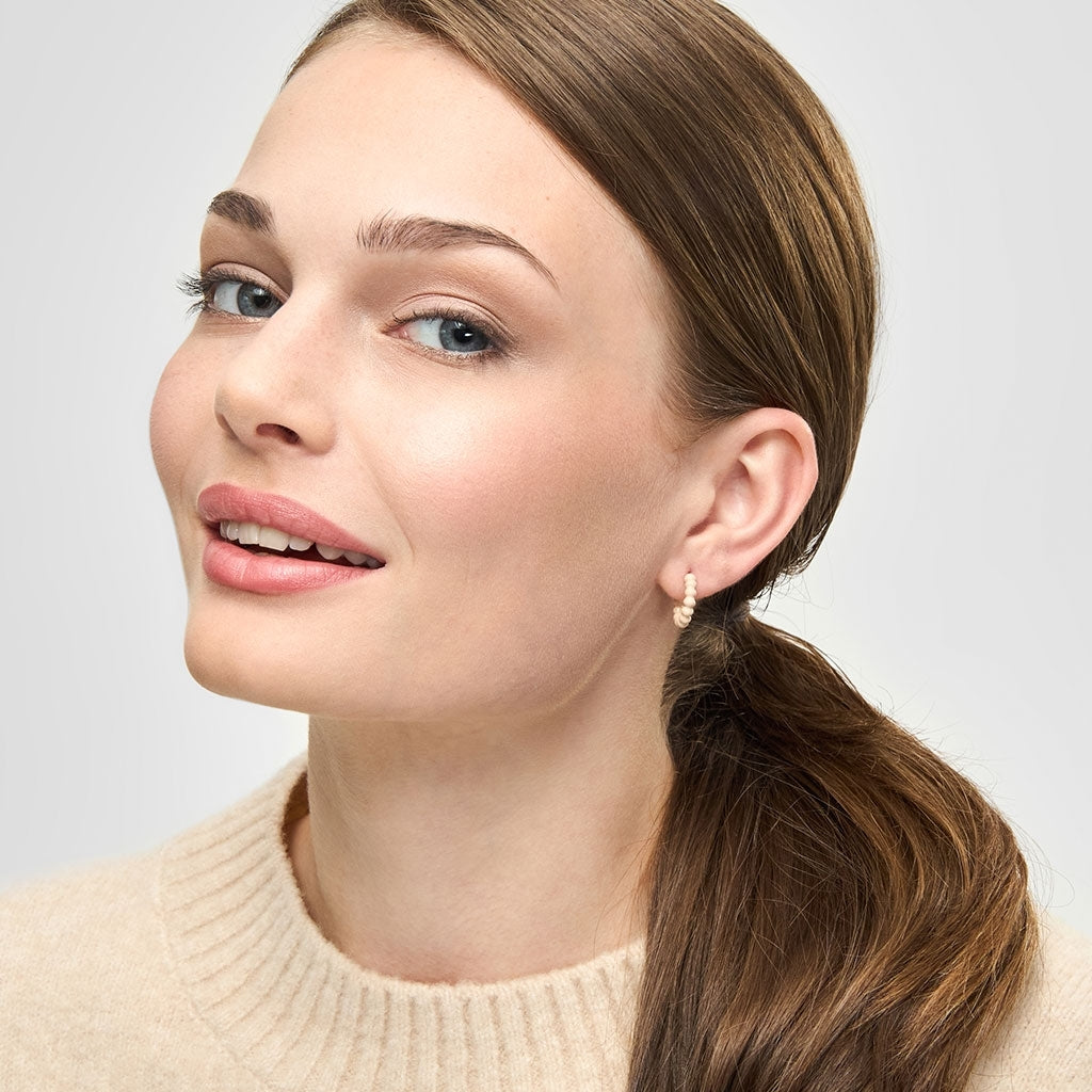 LULU Copenhagen Color Ball Hoops - Small - Pair Hoops Buttercream