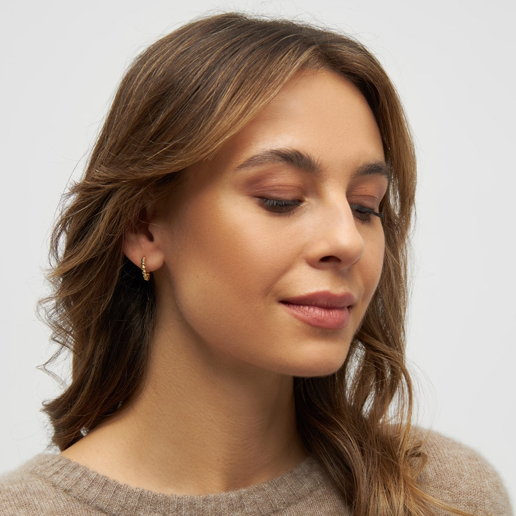 LULU Copenhagen Color Ball Hoops Small pair Hoops Gold plated