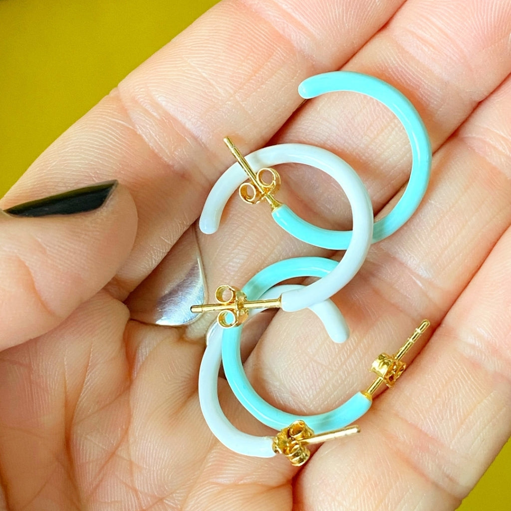 LULU Copenhagen Color Hoops Medium pair Hoops Mint