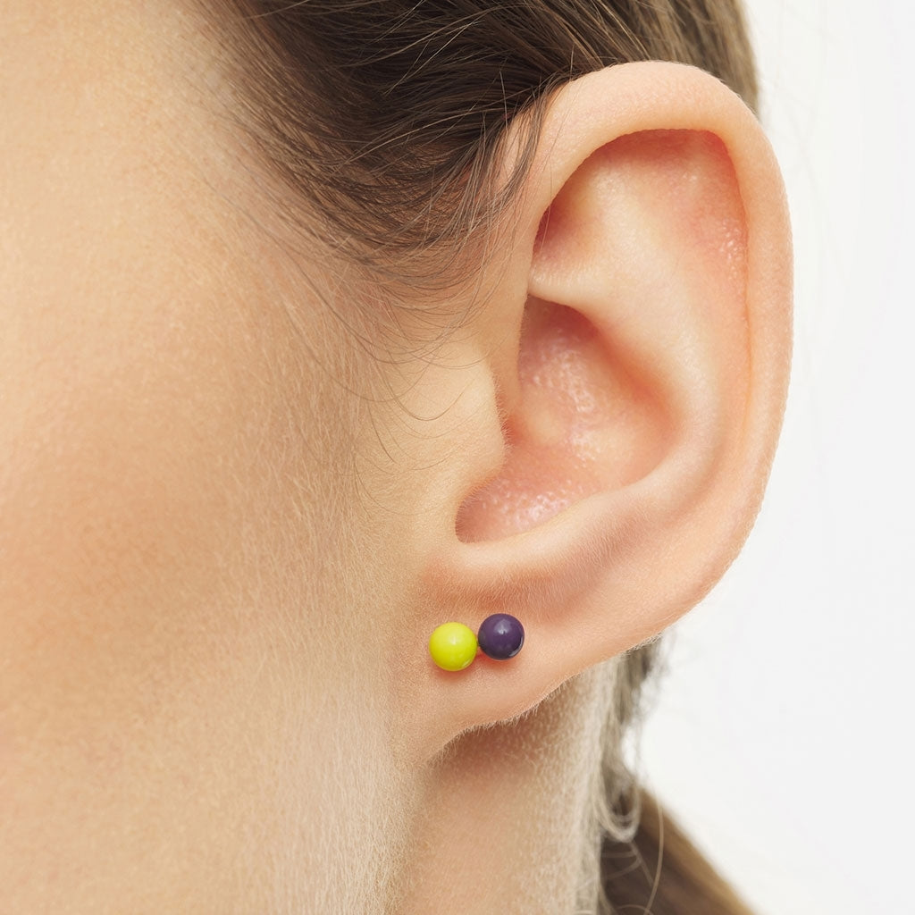 LULU Copenhagen Double Color Ball earring 1 pcs Ear stud, 1 pcs Wild Lime/Purple Harvest