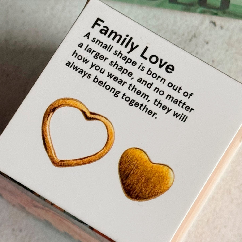 LULU Copenhagen Family Love Earrings pair brushed Earrings, pairs Gold plated