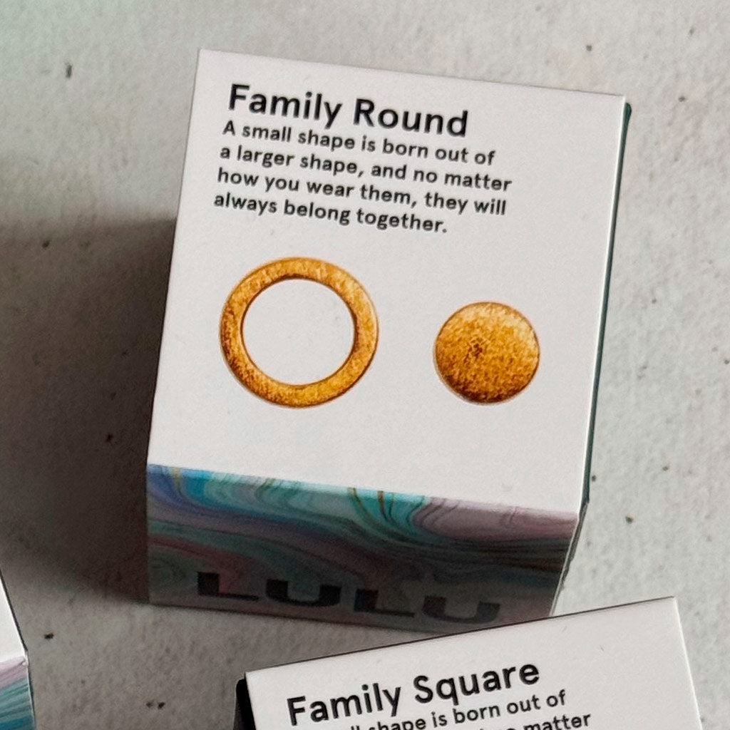 LULU Copenhagen Family Round Earrings pair brushed Earrings, pairs Gold plated