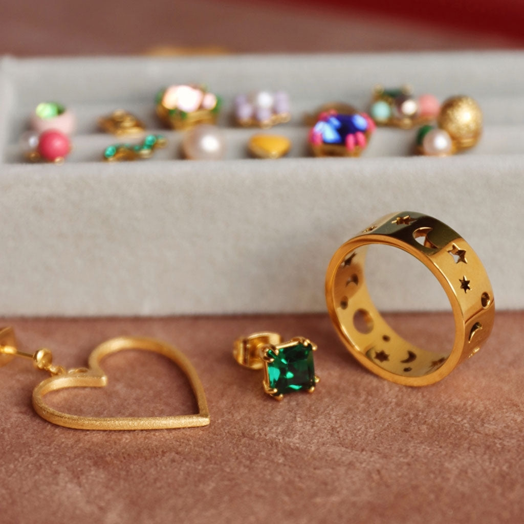 LULU Copenhagen Gala Crystal Bling earring 1 pcs Ear stud, 1 pcs Emerald/Gold Plated