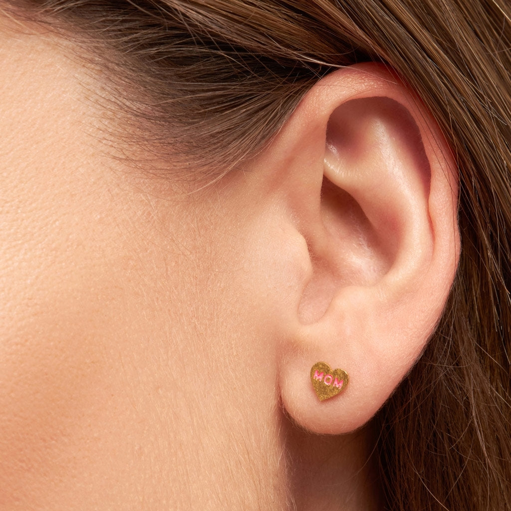 LULU Copenhagen Heart Mom earring 1 pcs gold plated Ear stud, 1 pcs Pink