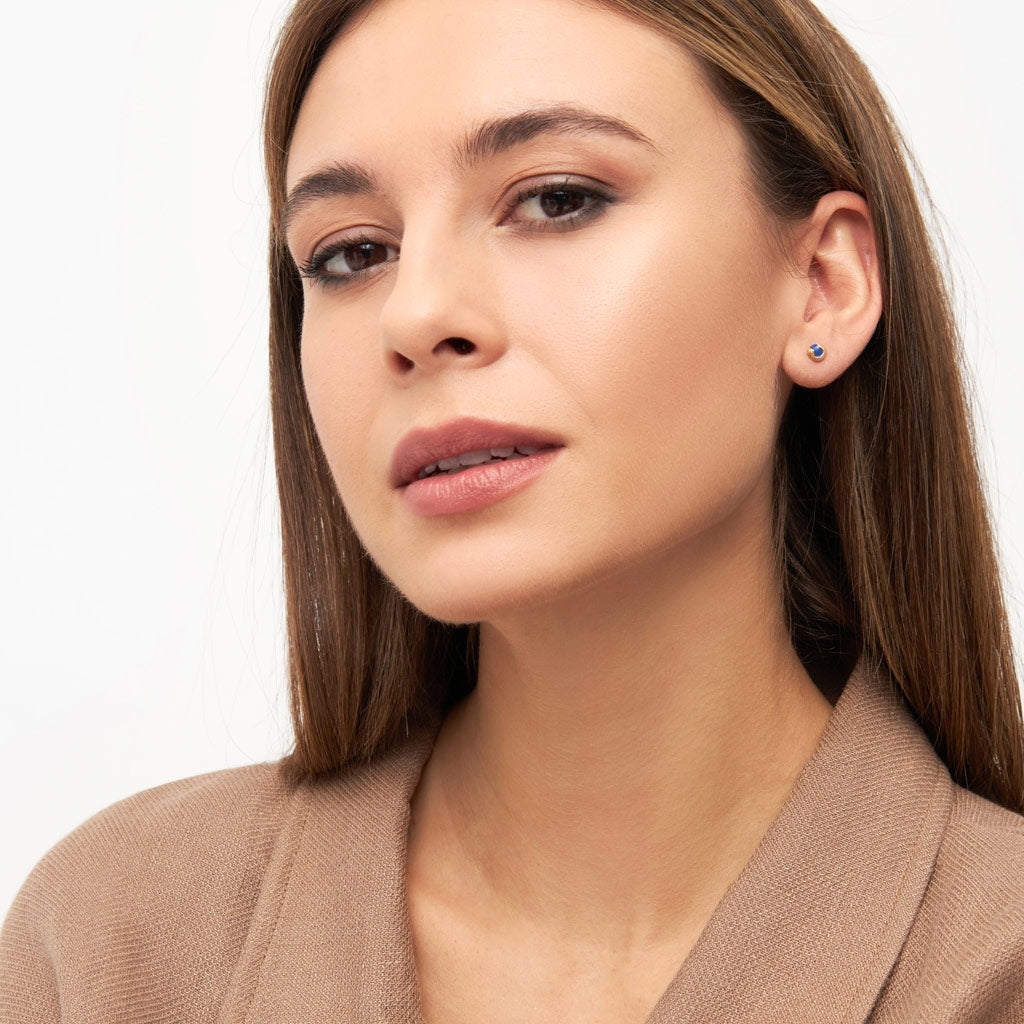 LULU Copenhagen Magic Stone earring 1 pcs gold plated Ear stud, 1 pcs Dazzling Blue