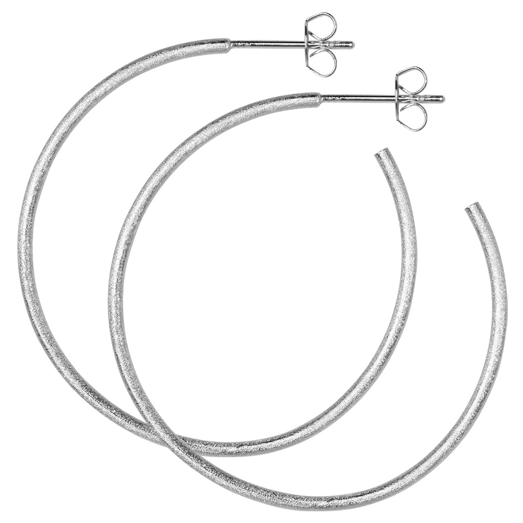 LULU Copenhagen Non Hoops Large pair Hoops Silver Plated