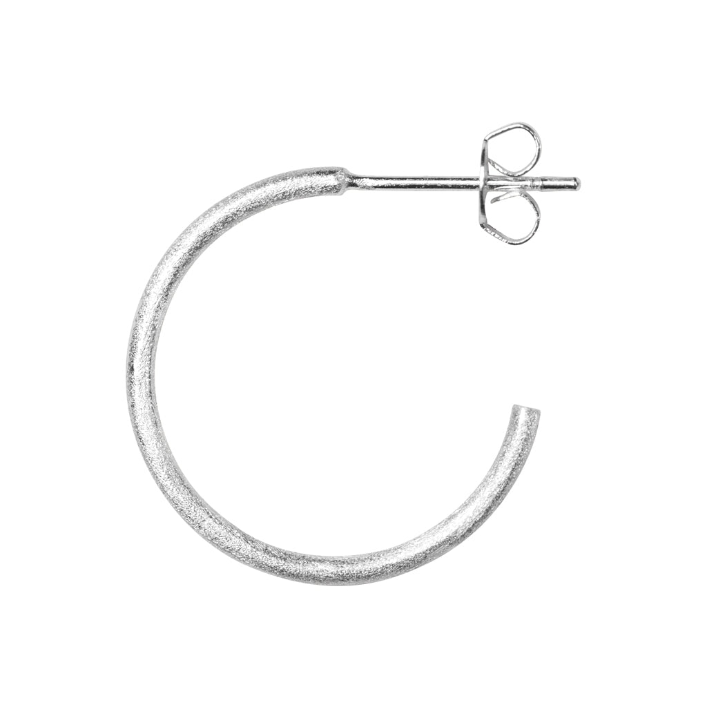 LULU Copenhagen Non Hoops Medium pair Hoops Silver Plated