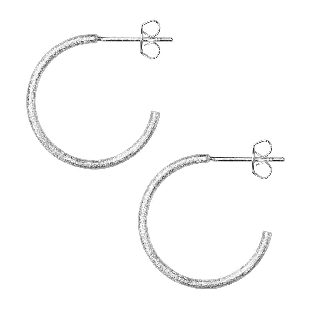 LULU Copenhagen Non Hoops Medium pair Hoops Silver Plated