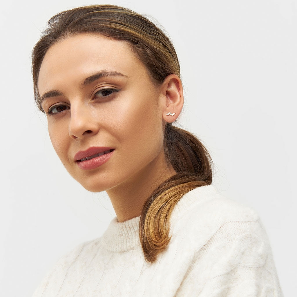 LULU Copenhagen Snaky earring 1 pcs silver plated Ear stud, 1 pcs White