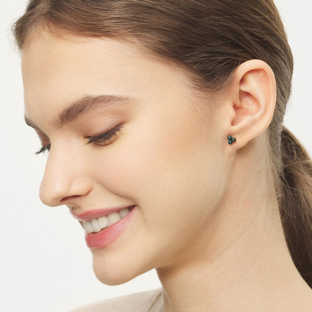 LULU Copenhagen Trio earring 1 pcs - enamel Ear stud, 1 pcs North Sea Green