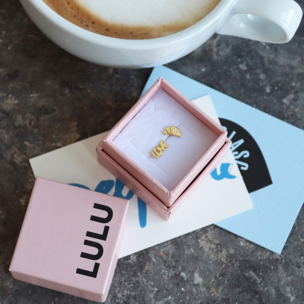 LULU Copenhagen Word Love earring 1 pcs Ear stud, 1 pcs Silver