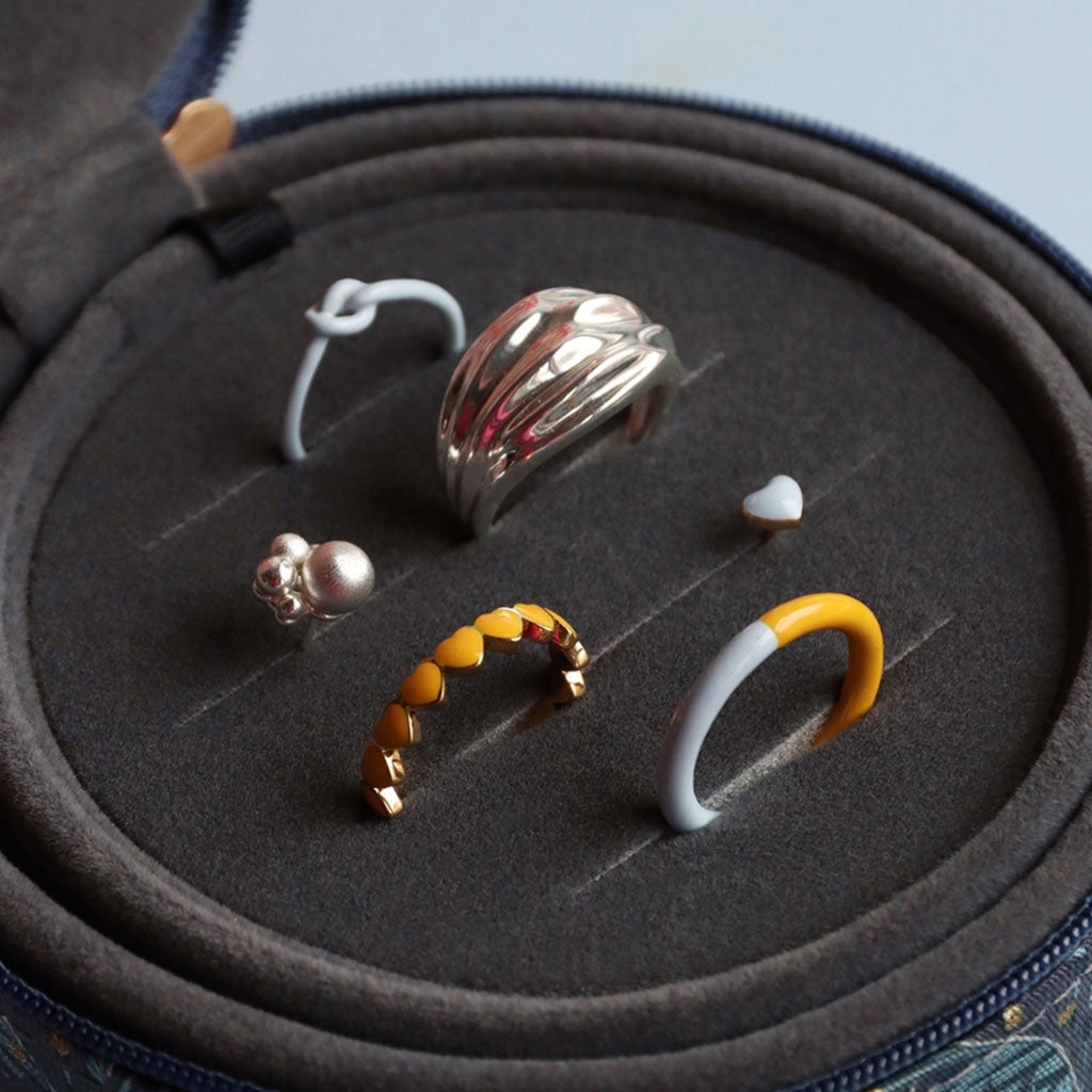 LULU Copenhagen Chunky Silk Ring Rings Silver