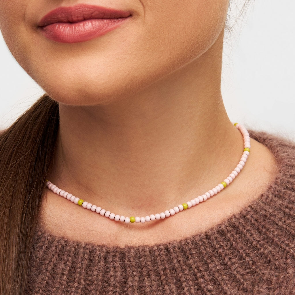 LULU Copenhagen Color Ball Necklace Short Necklaces Silke Light Pink/ Lime