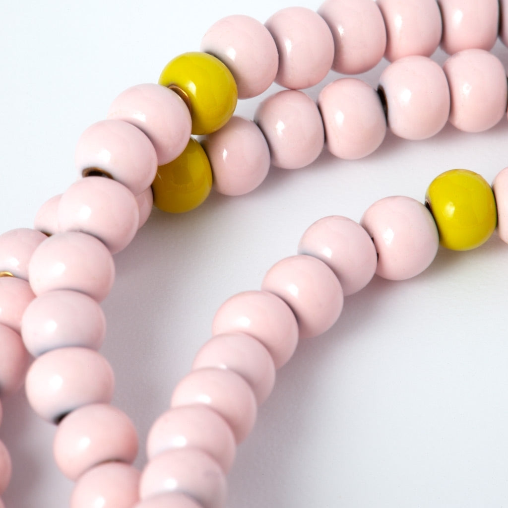 LULU Copenhagen Color Ball Necklace Short Necklaces Silke Light Pink/ Lime