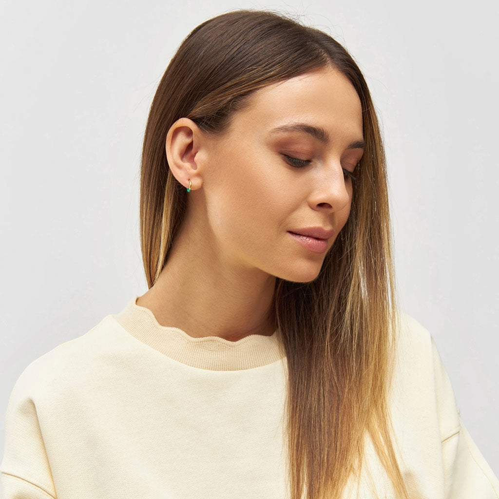 LULU Copenhagen Color Hoop Half Dip 1 pcs gold plated Hoops Light Green