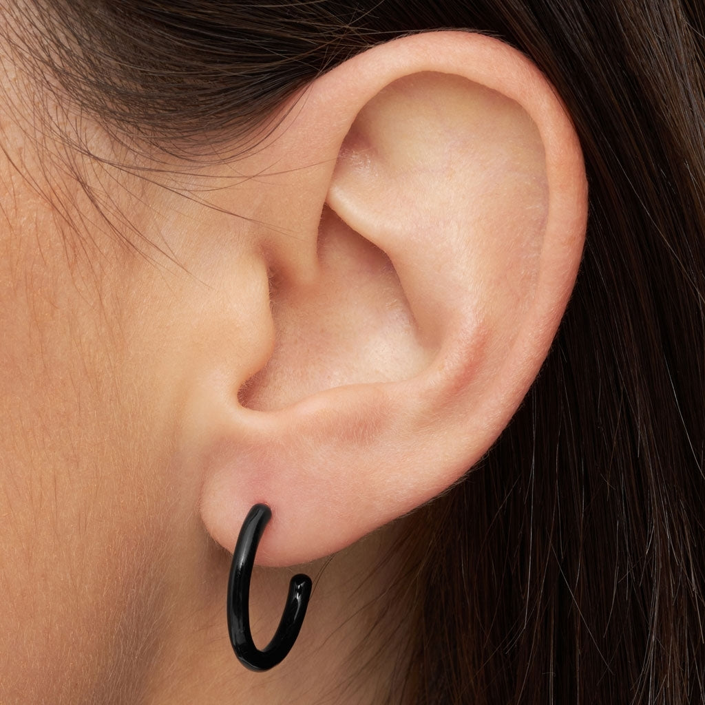 LULU Copenhagen Color Hoops Medium pair Hoops Black