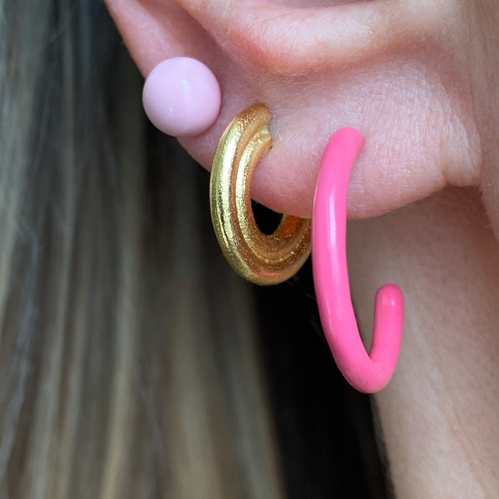 LULU Copenhagen Color Hoops Medium pair Hoops Pink