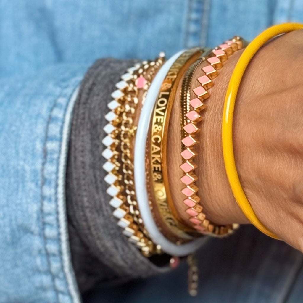 LULU Copenhagen Confetti Bangle - Gold Plated Bracelets Burnt Coral