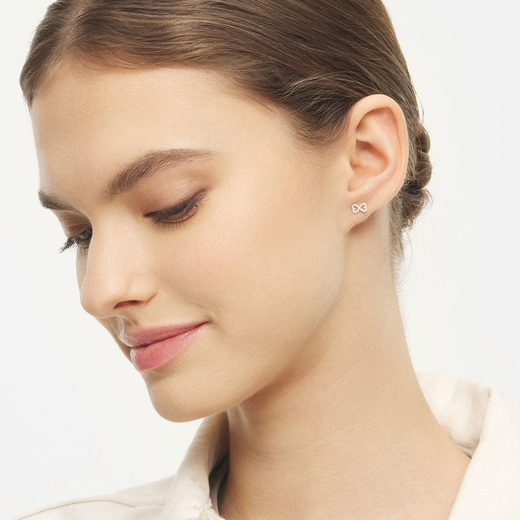 LULU Copenhagen Infinite Love earring 1 pcs Ear stud, 1 pcs Silver
