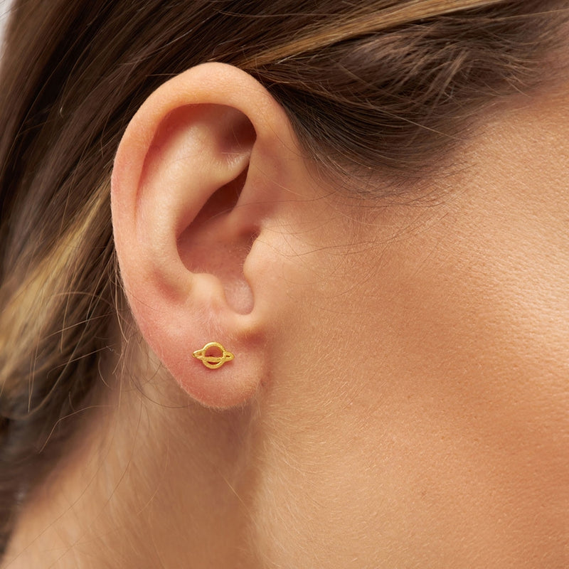 LULU Copenhagen Saturn 1 pcs Ear stud, 1 pcs Gold plated