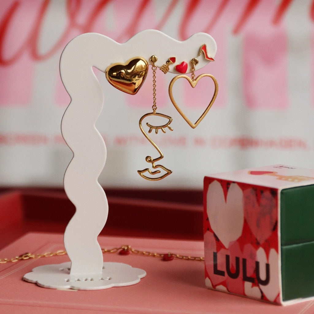 LULU Copenhagen Topping Long Woman earring 1 pcs Ear stud, 1 pcs Gold plated