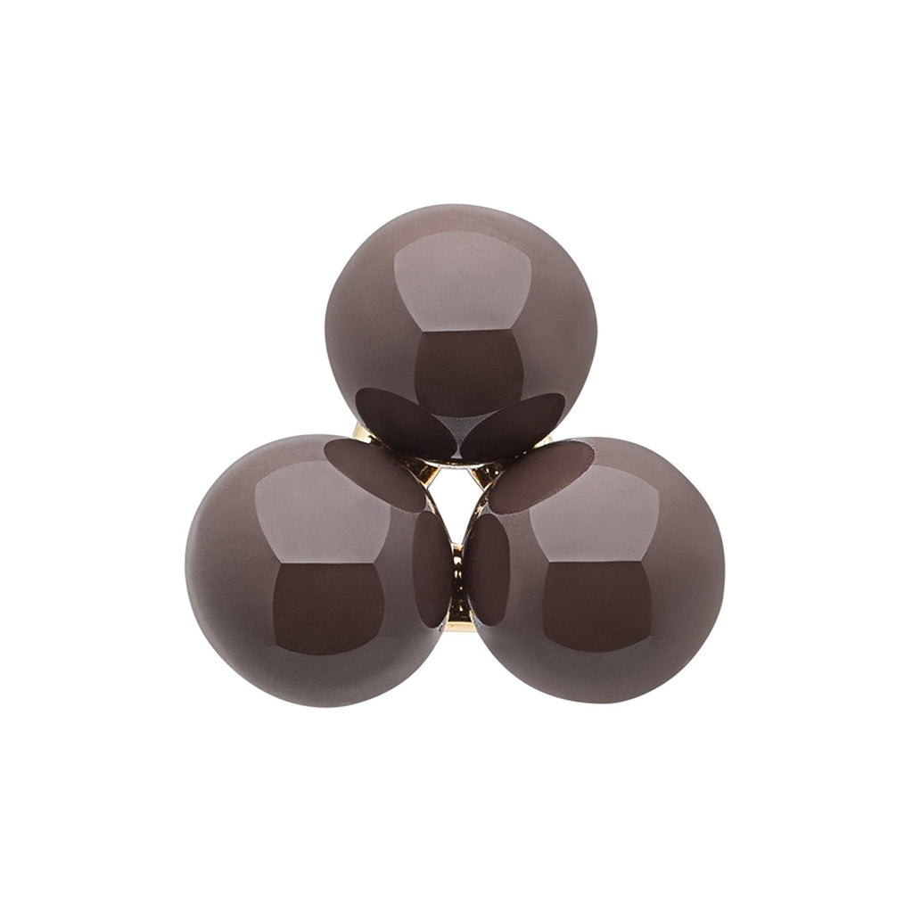 LULU Copenhagen Trio earring 1 pcs - enamel Ear stud, 1 pcs Cocoa Powder