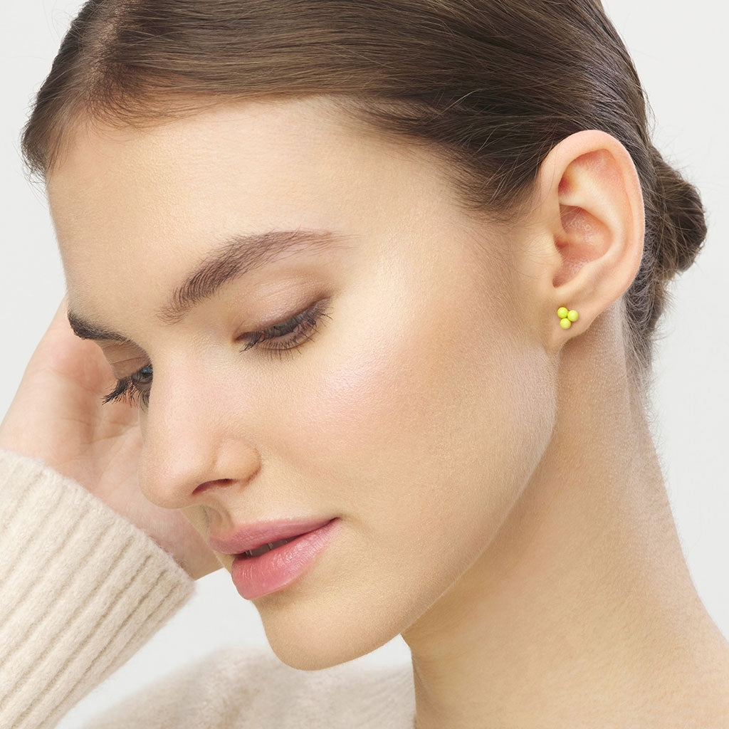 LULU Copenhagen Trio earring 1 pcs - enamel Ear stud, 1 pcs Wild Lime